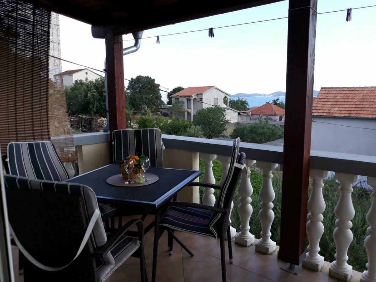 Apartmani Krpeta Pakoštane Kültér fotó